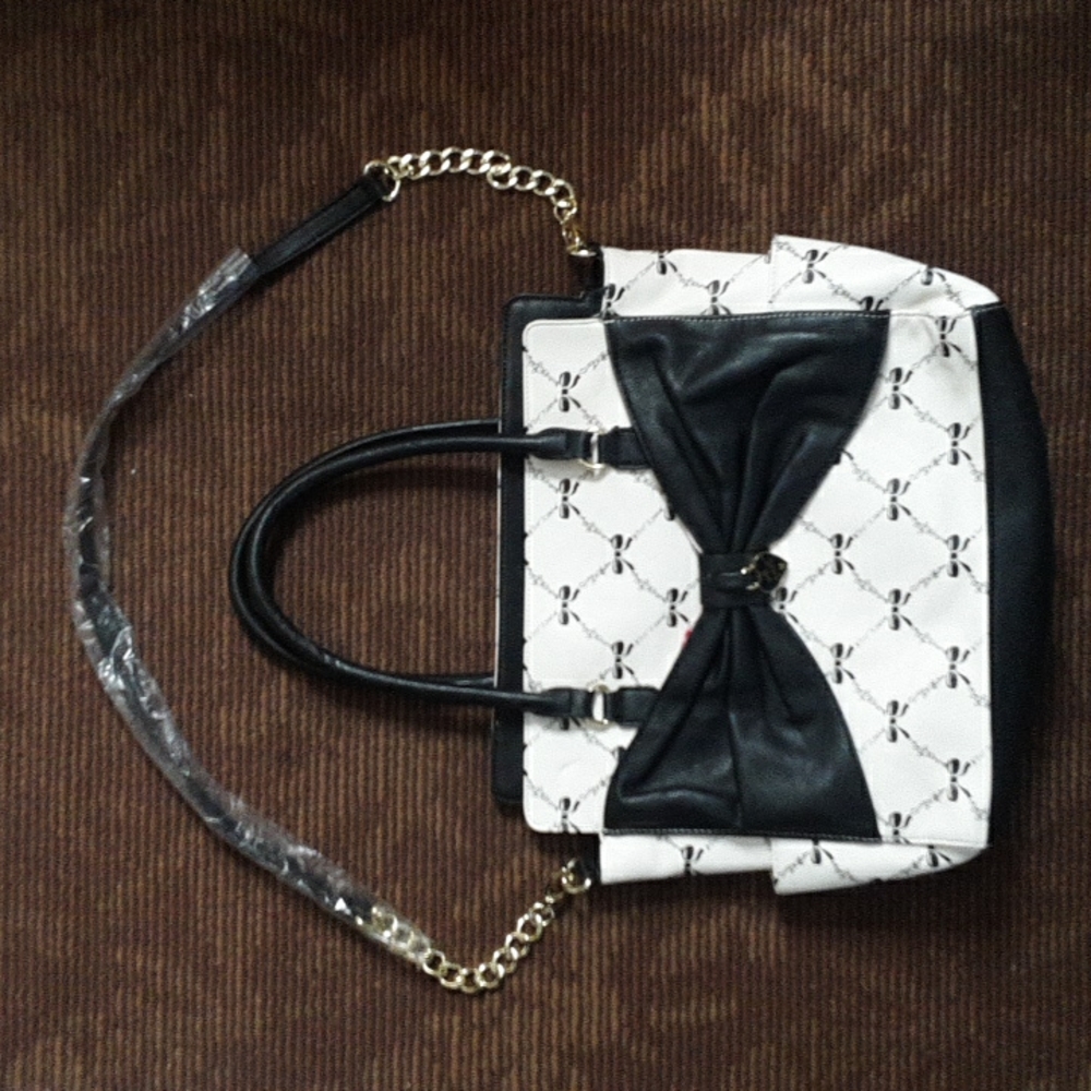 XOX BETSEY / BETSY JOHNSON  Handbag